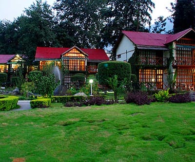 https://imgcld.yatra.com/ytimages/image/upload/t_hotel_yatra_city_desktop/v1400497835/Domestic Hotels/Hotels_Kullu/Hotel Apple Valley Resorts/Overview.jpg